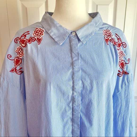 Velvet Heart Blue Stripe Embroidered Blouse w/ Tie Back - Picture 2 of 15